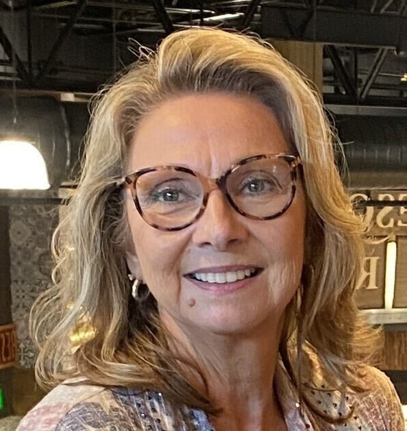 BARBARA SALINAS